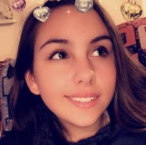 Meet your Posher, Ariana